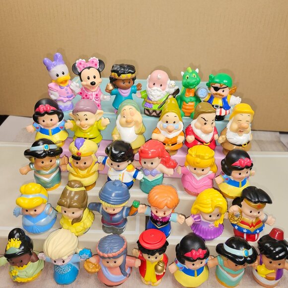 Little People Lot Of 31 Disney Princess Minnie Dwarfs Noah Dragon Eric Elsa - Picture 2 of 8